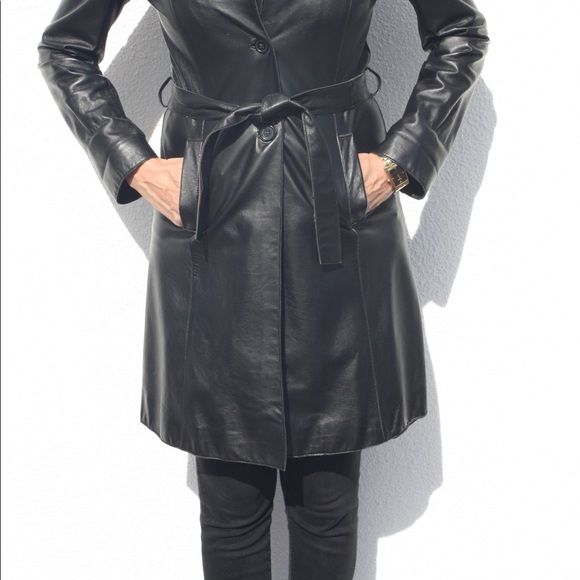 Leather coat - Picture 5 of 7